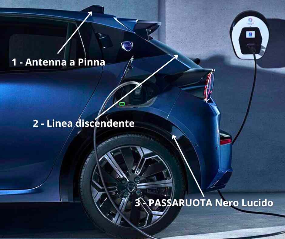 esterni laterale Nuova Lancia Ypsilon 2024 concessionaria Taranto