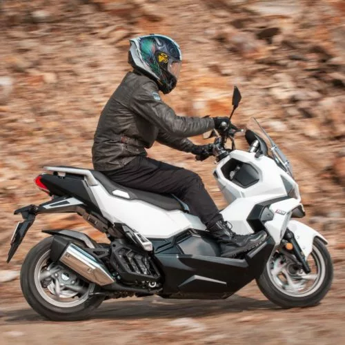 Offerta scontata Sym ADX 125cc Taranto e provincia concessionaria ufficiale